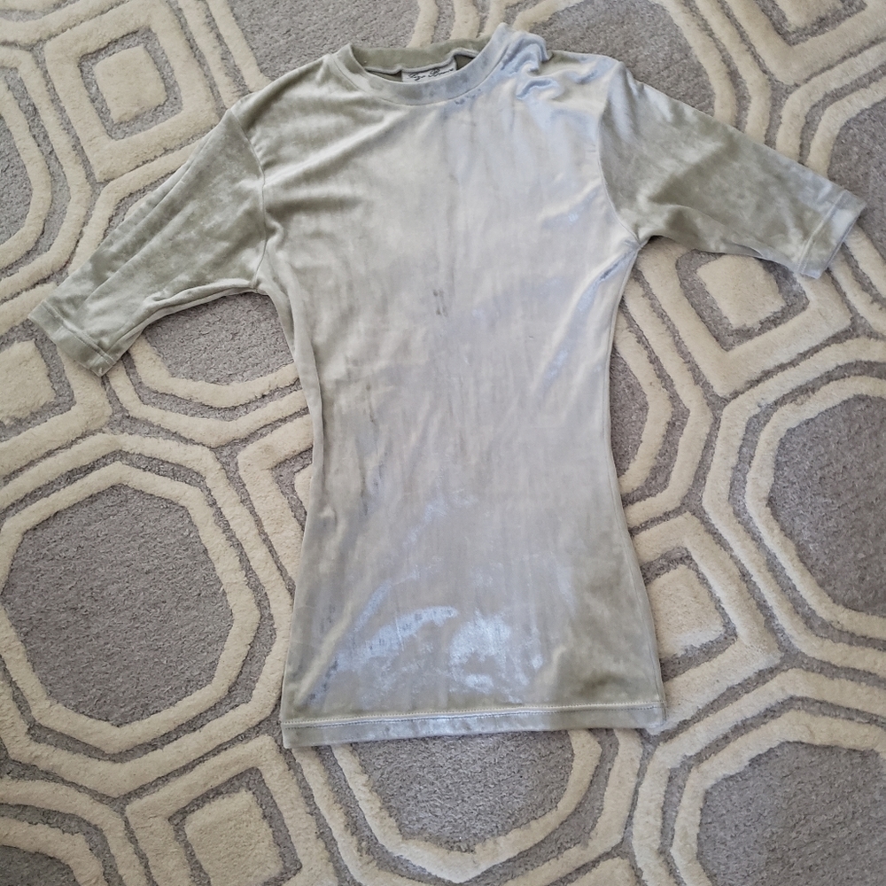 Liza Bruce sexy silverish-grey velvet top